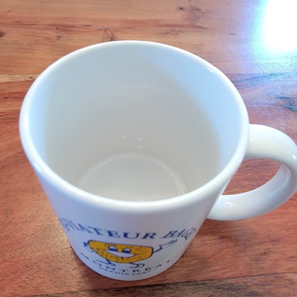 St Viateur key chain + St Viateur Bagel mug, Brand new with bag - Picture 7 of 8